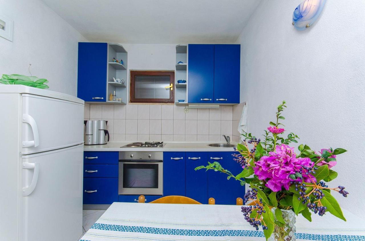 Apartments By The Sea Pisak, Omis - 2802 Extérieur photo